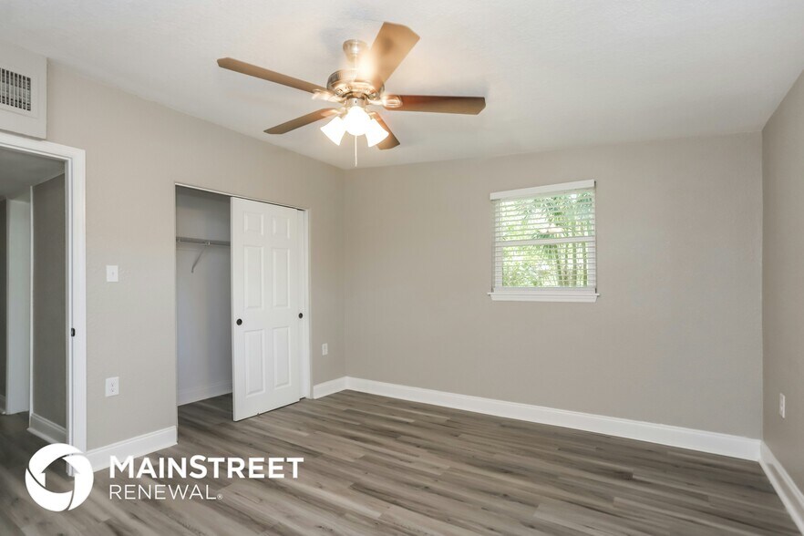 Building Photo - 311 E Baffin Dr