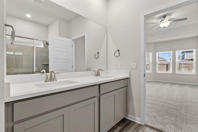 Building Photo - 631 Wild Spur Ln