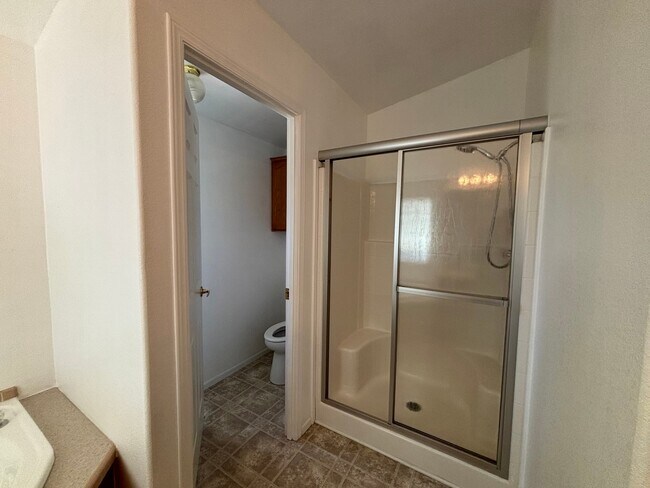 Building Photo - 28676 Via Playa Del Rey