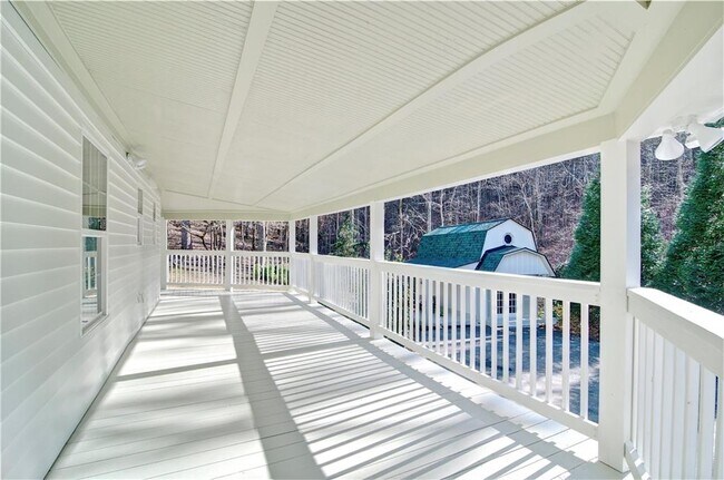 Building Photo - 12485 Reinhardt College Pkwy