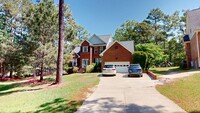 Building Photo - 5 Bedrooms with Golf Course Views in Carol...