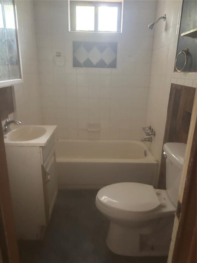 Building Photo - 4803 Able St