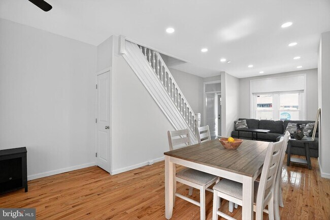 Building Photo - 4324 Otter St