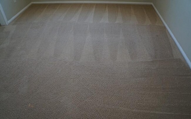 Building Photo - 9310 Quiet Mist Ct