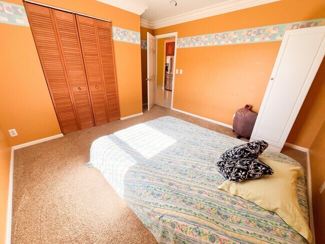 Building Photo - 1305 Monteray Way