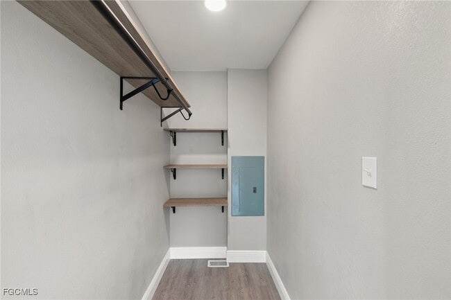 Building Photo - 57 San Remo Cir