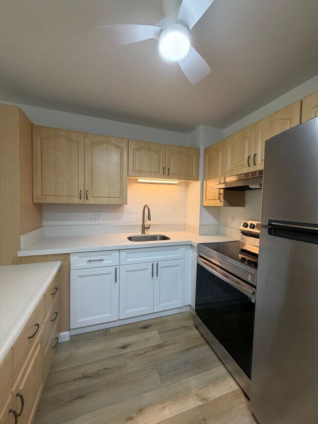 Building Photo - 55 S Kukui St