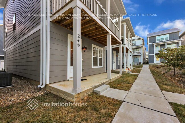 Building Photo - 246 Founders Ln