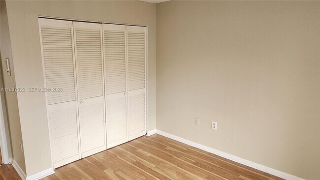 Building Photo - 10628 SW 118th Pl