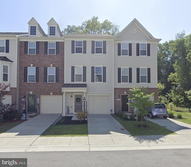 Primary Photo - 7425 Willow View Ln
