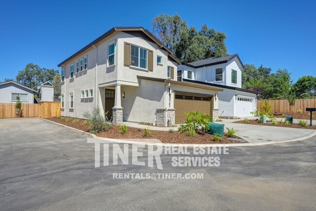 Building Photo - 8943 Fair Oaks Blvd