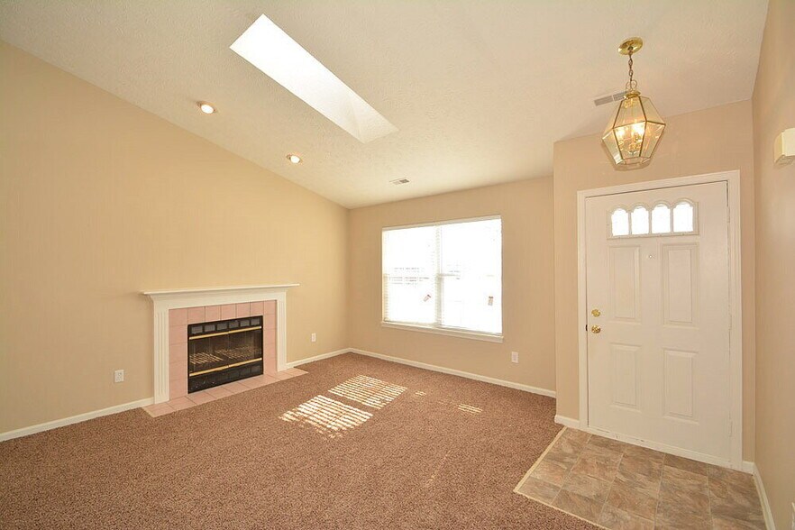 Building Photo - 6337 Cooperstone Ct