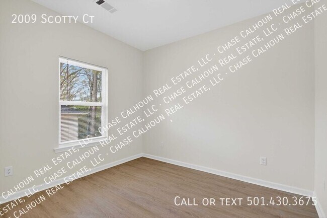 Building Photo - 2009 Scotty Ct