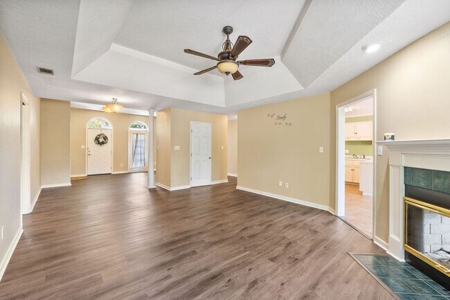 Building Photo - 928 Hunting Horn Wy