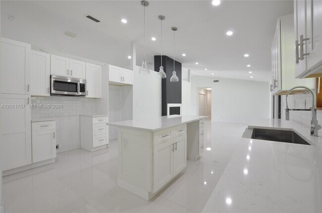 Building Photo - 16760 SW 280th St