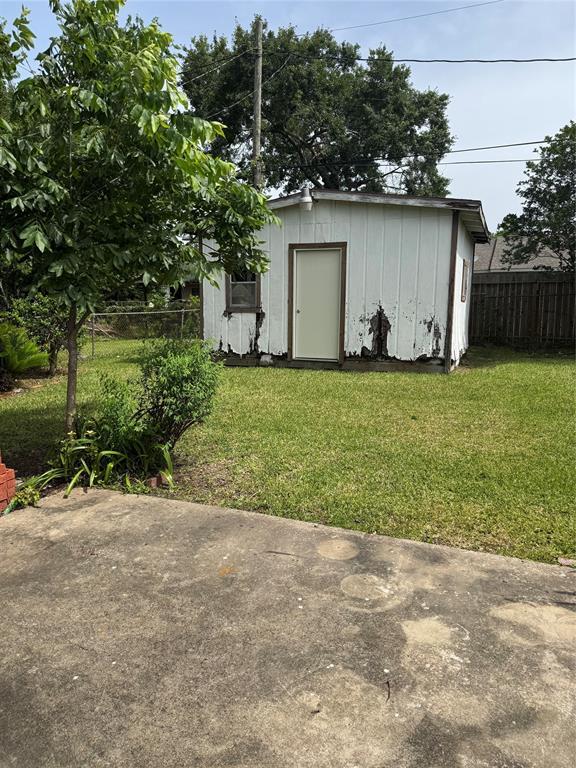 Building Photo - 3611 Florinda St