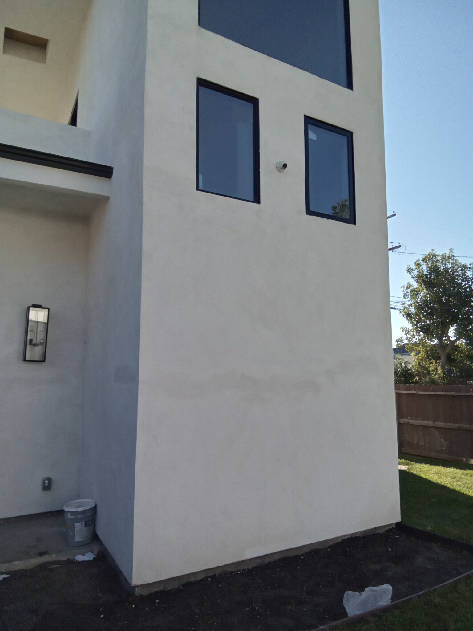 Building Photo - 1164 E Adams Blvd