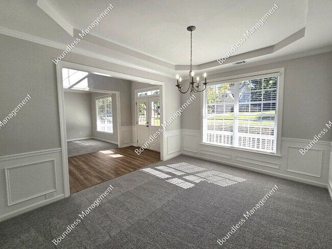 Building Photo - 452 Oakbridge Dr