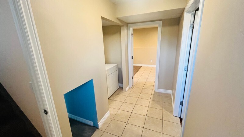 Building Photo - 3016 W 1050 N