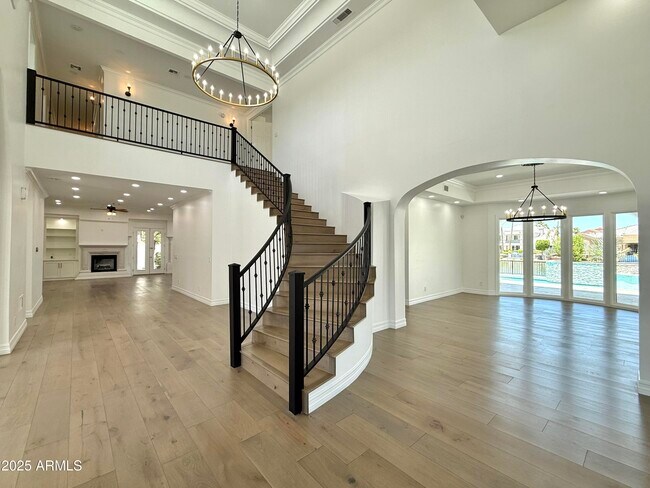Building Photo - 1523 E Treasure Cove Dr