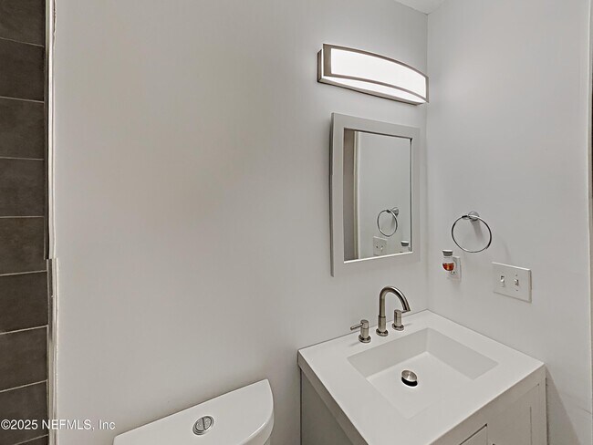 Building Photo - 3354 Elsie Ct