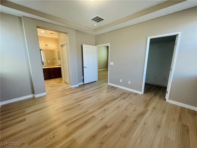 Building Photo - 5358 Panaca Spring St