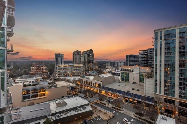 Building Photo - 250 Pharr Rd NE