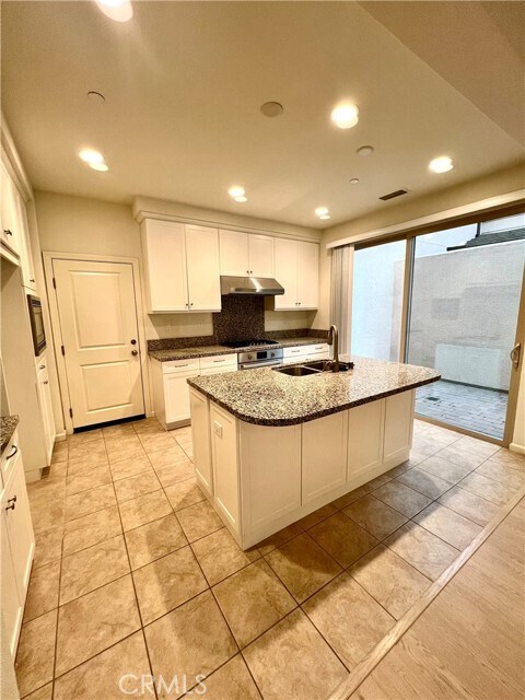 Building Photo - 110 Waterleaf