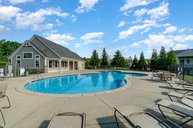 Building Photo - 2065 Timberwyck Ln