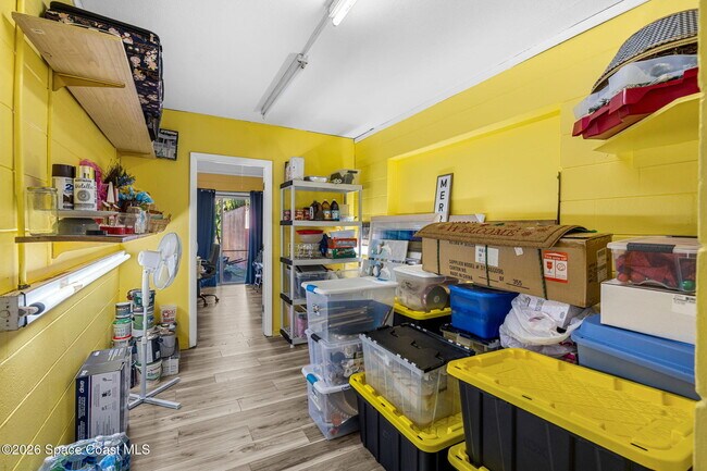 Building Photo - 1044 Samar Rd