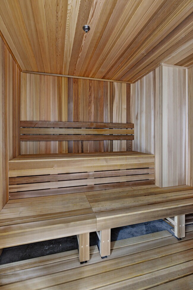 Building Photo - 4740 S Ocean Blvd