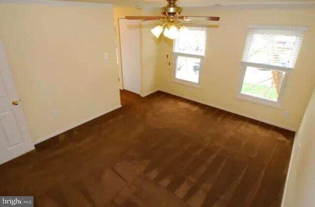 Building Photo - 24815 Cutsail Dr