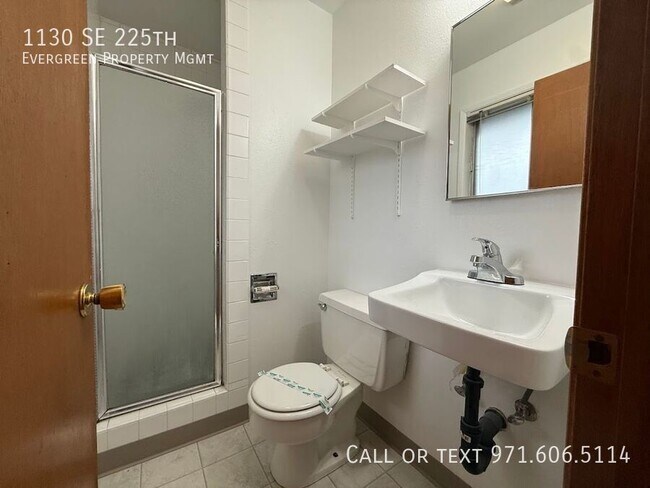 Building Photo - 1130 SE 225th Ave