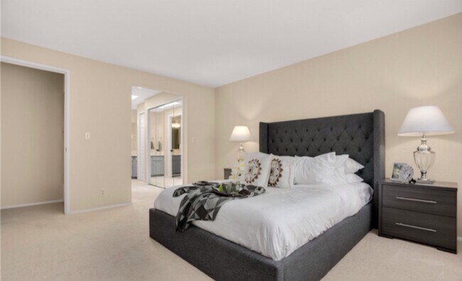 Building Photo - 1 143rd Ave SE