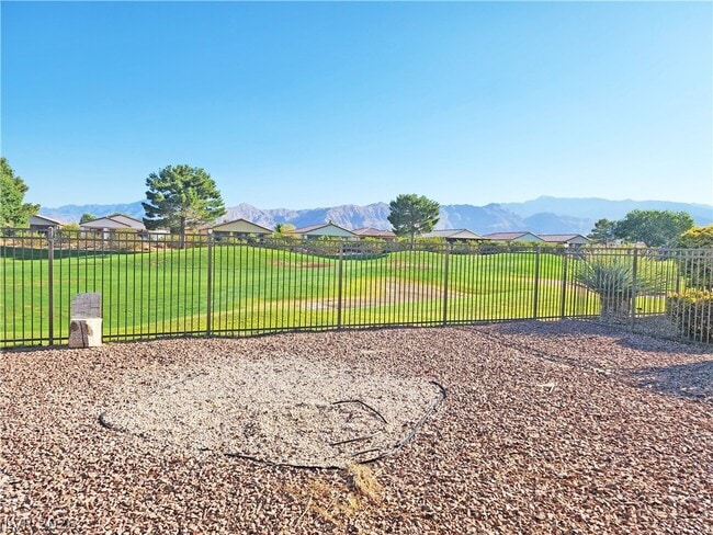 Building Photo - 5434 Cansano St