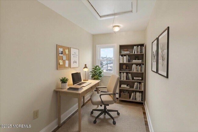 Building Photo - 28 Sedgwick St