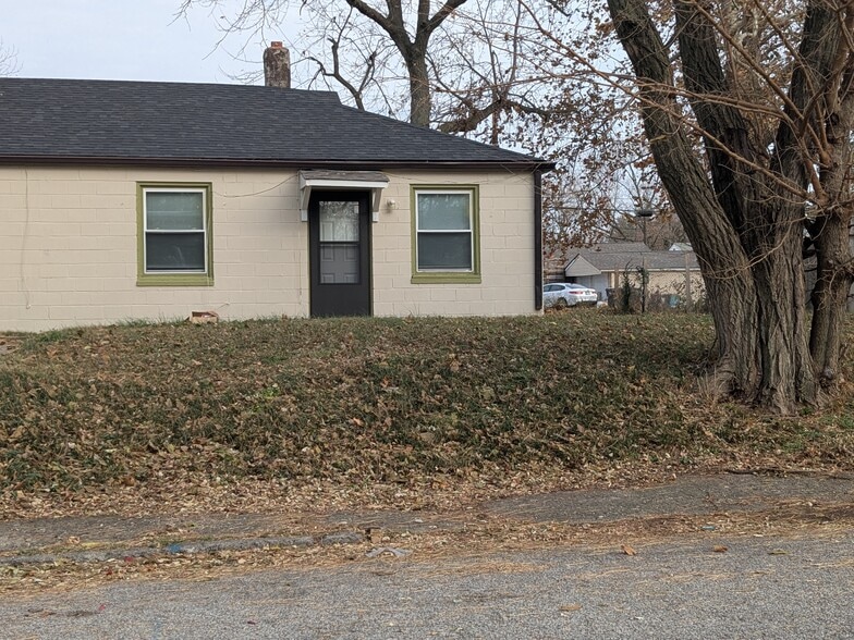 Building Photo - 2941 Schofield Ave