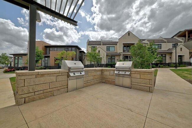 Building Photo - 4213 Elevator Dr