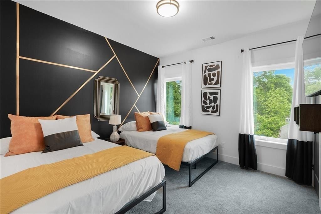 Building Photo - 255 Mathewson Pl SW