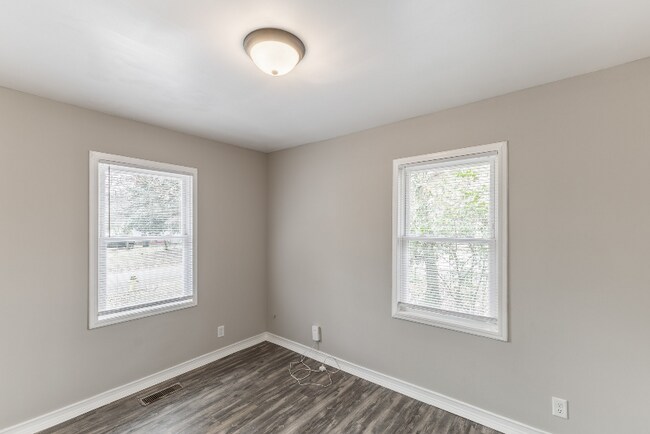 Building Photo - 4108 Arlington Rd NW