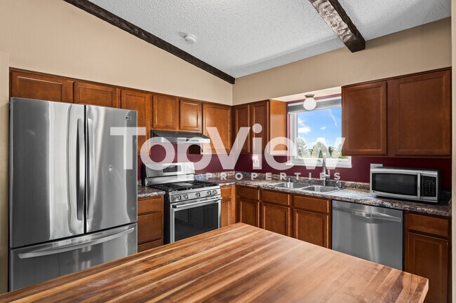Building Photo - 3575 Brushwood Ln