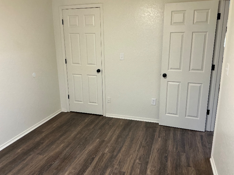 Building Photo - 4736 Cape Cod Dr