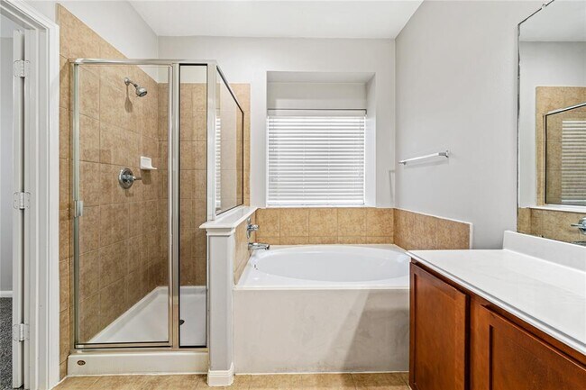 Building Photo - 6726 Wide Creek Dr