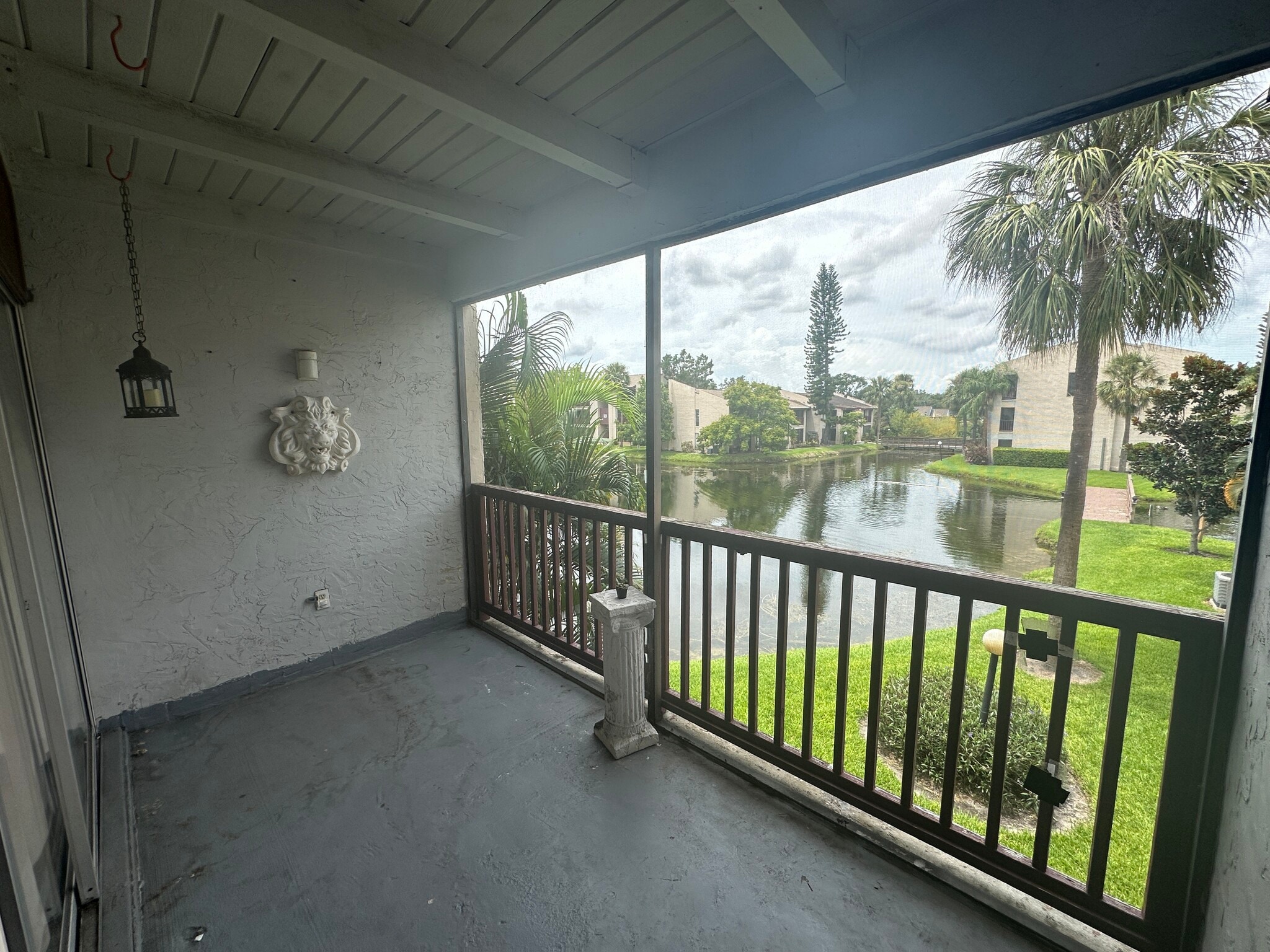 Building Photo - 8602 Champlain Ct