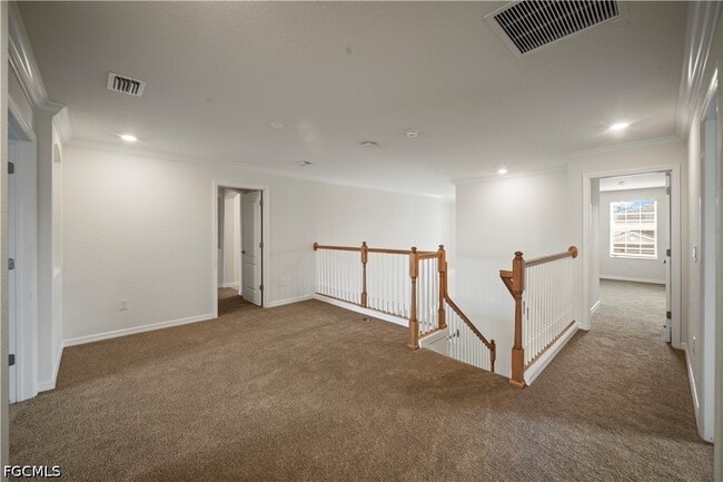 Building Photo - 4234 Bluegrass Dr