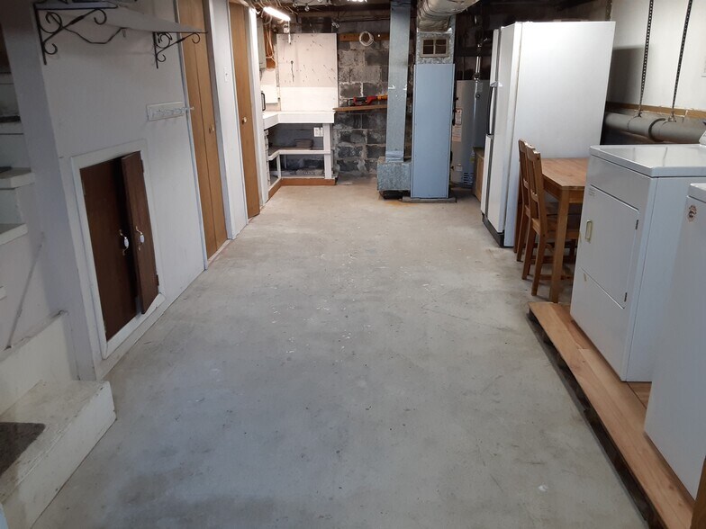 Basement looking South - 53 Edgewater ave