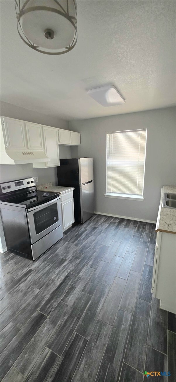 Building Photo - 1802 Windward Dr
