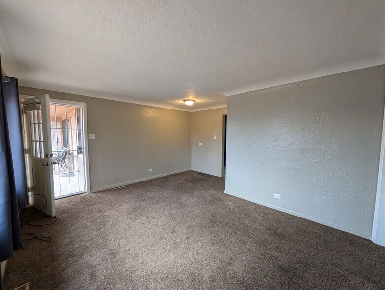 Building Photo - 1537 Uinta St