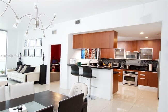 Building Photo - 7901 Hispanola Ave