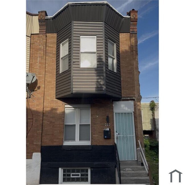 Building Photo - 2859 N Ringgold St